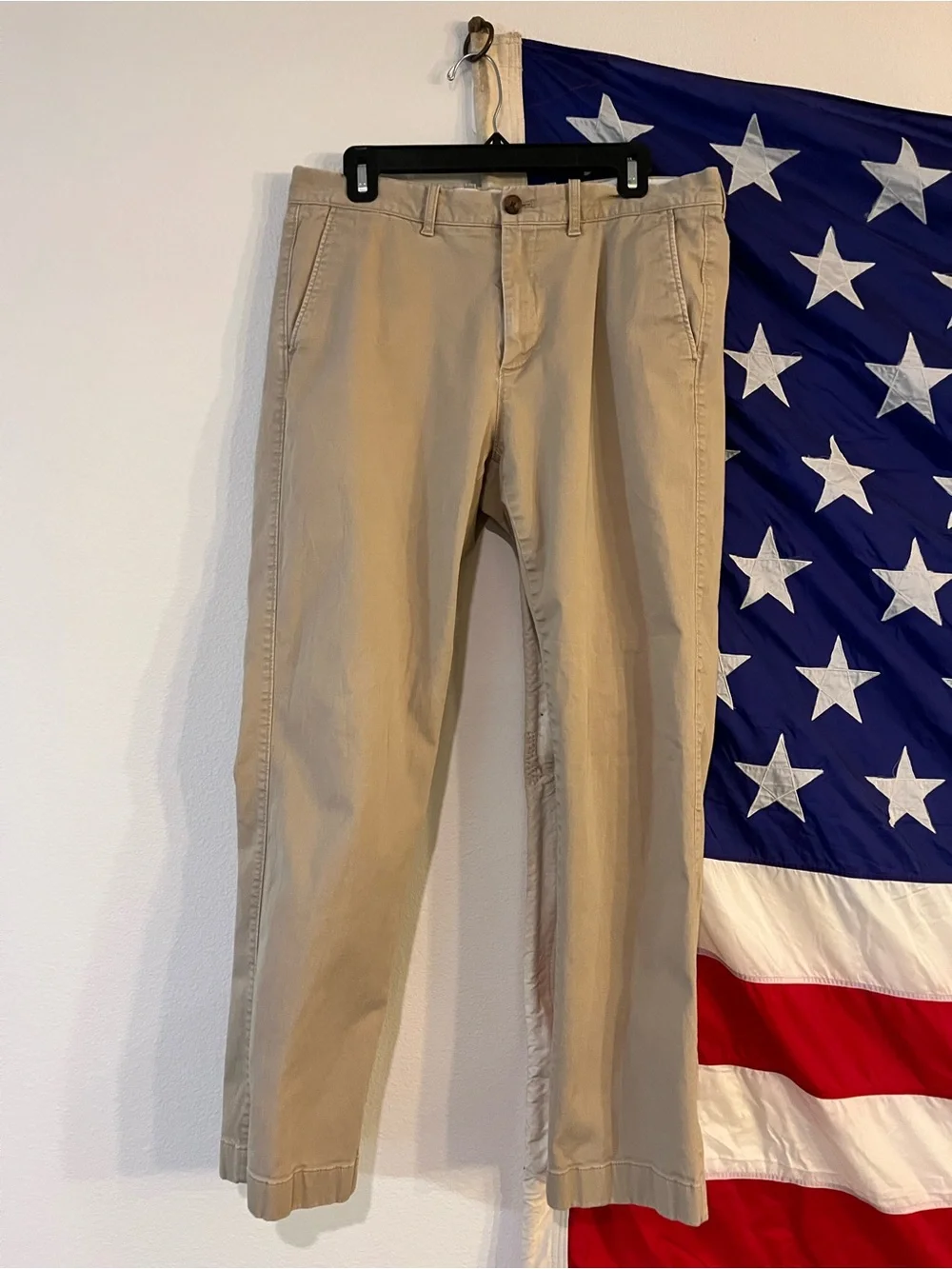 J. Crew Men's Khaki Chinos - Light Beige